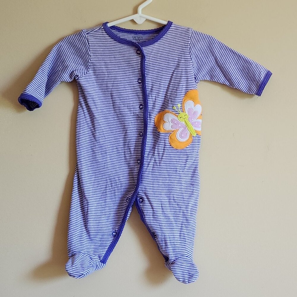 Carters Baby Girl One Piece Outfit With Butterfly. Size 3 Months